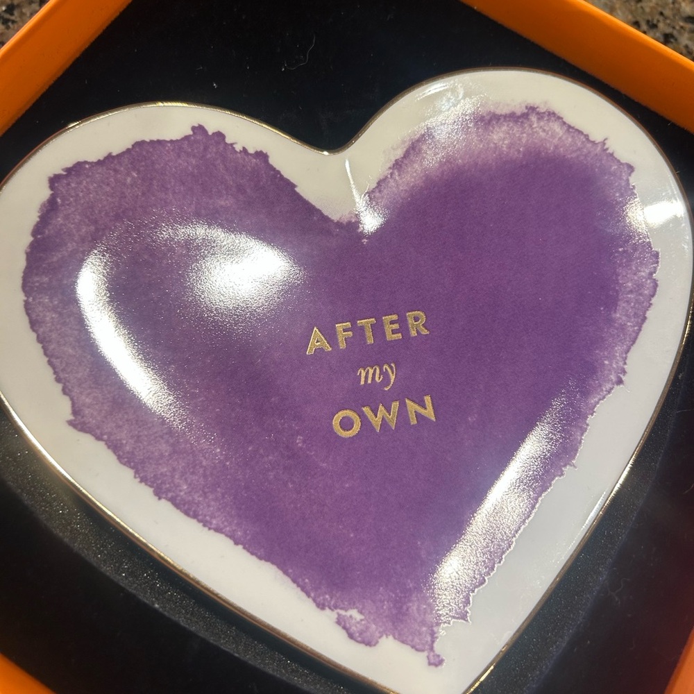 Kate Spade Orange Box with Heart Design/ jewelry dish